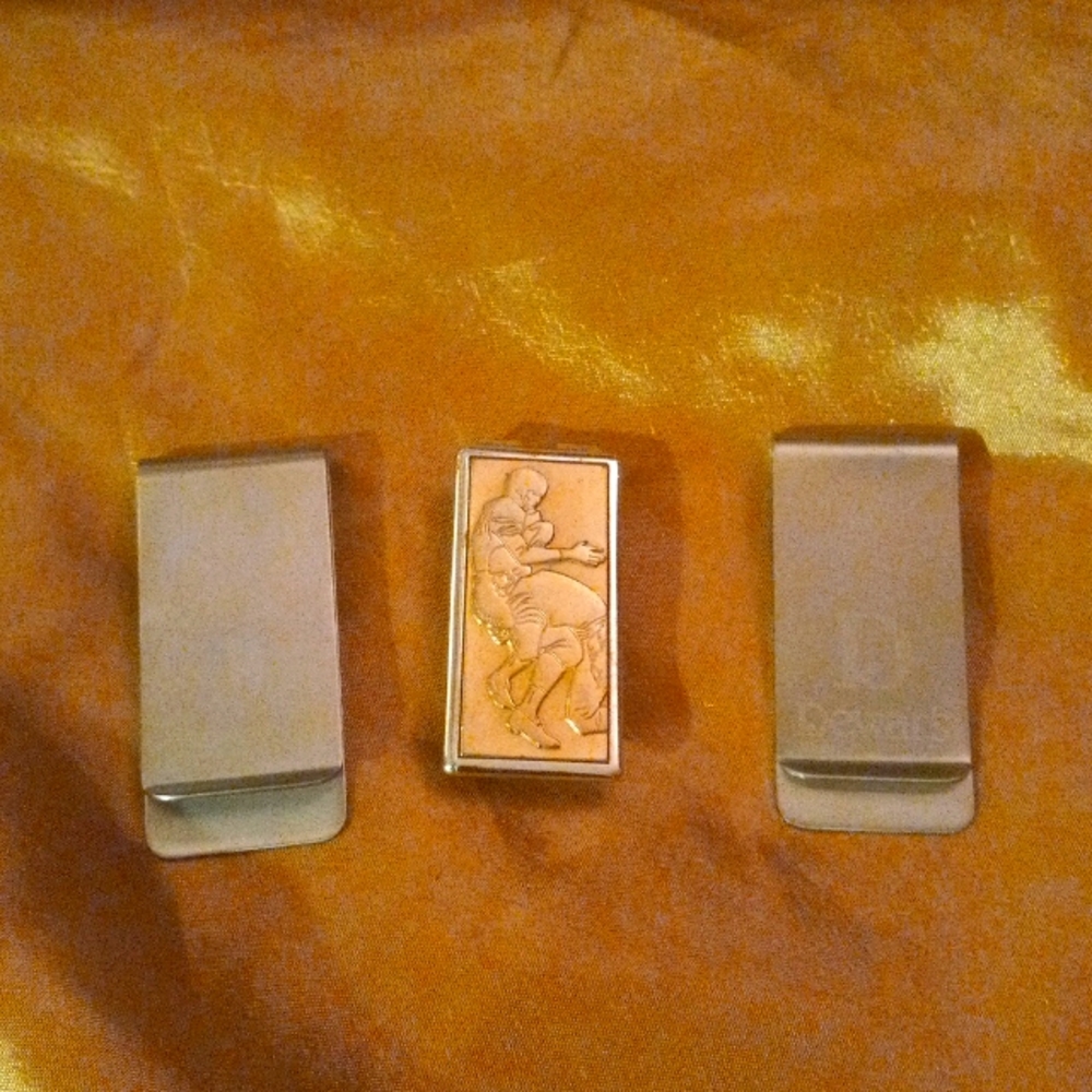 N-8  three money clips